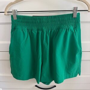 Athleta Weekender high rise women’s shorts Color Scout Size XS